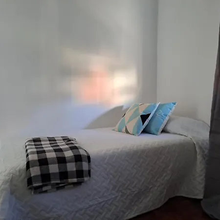 M&p - Tres Marias Redondela